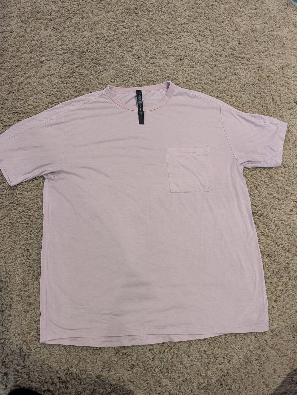 Men's Lululemon Fundamental Pocket Tee
